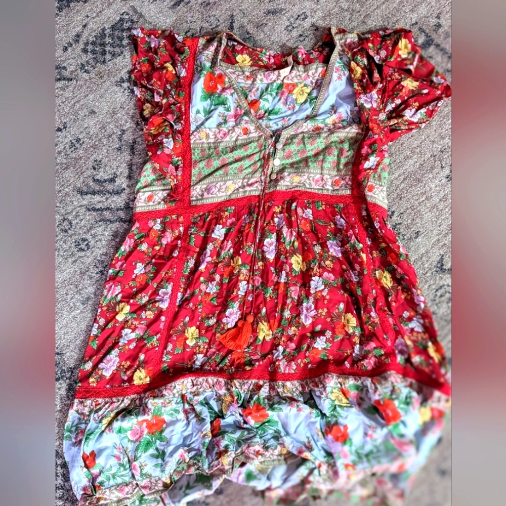 Tulle and Batiste- Miriam Mini Dress. Red and floral. Size M